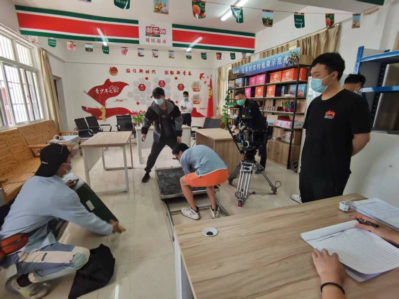 一支视频激活品牌生命力｜庐阳区产品视频拍摄公司的创意魔法秀